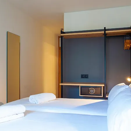 Πανσιόν Plaza Obradoiro Express By Bossh! 3*