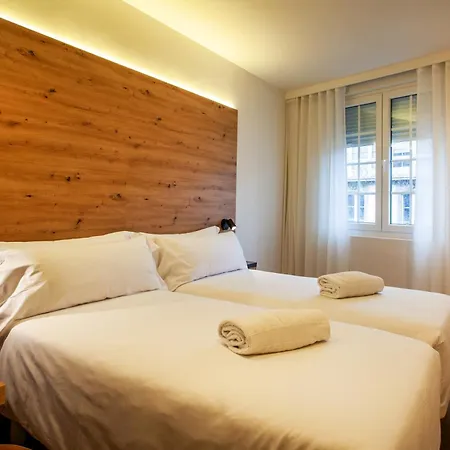 Plaza Obradoiro Express By Bossh! Hotels * Santiago de Compostela