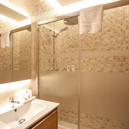 Plaza Obradoiro Express By Bossh! Hotels