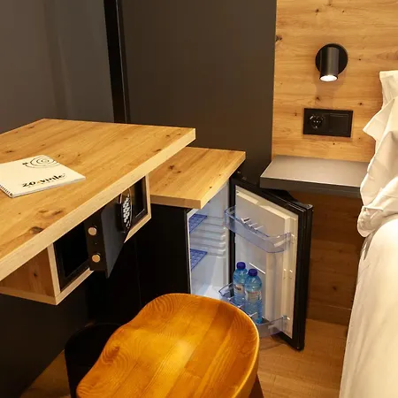 Πανσιόν Plaza Obradoiro Express By Bossh! 3*